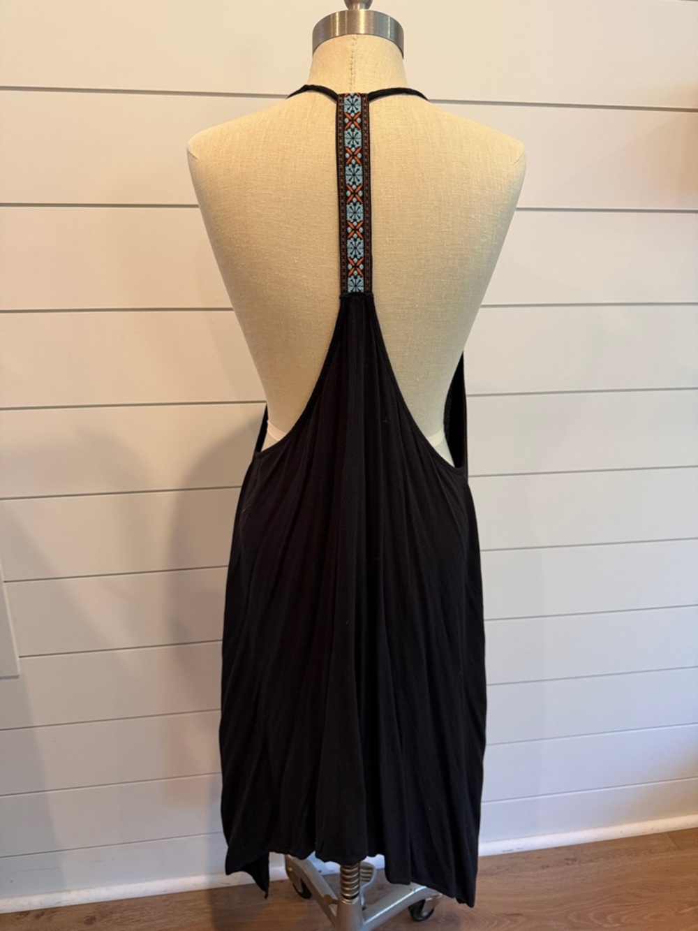 Black Backless Dress with Decorative T-Strap